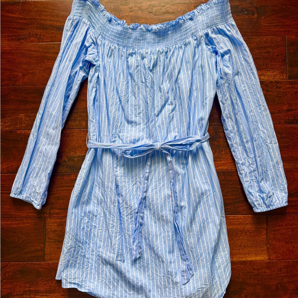 Express Blue and White Bishop Sleeve Off-Shoulder Sundress - Picture 3 of 5